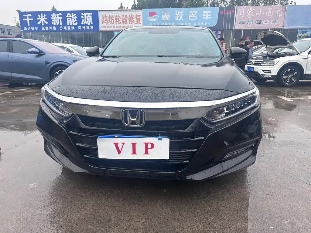 Honda Accord — фото 2