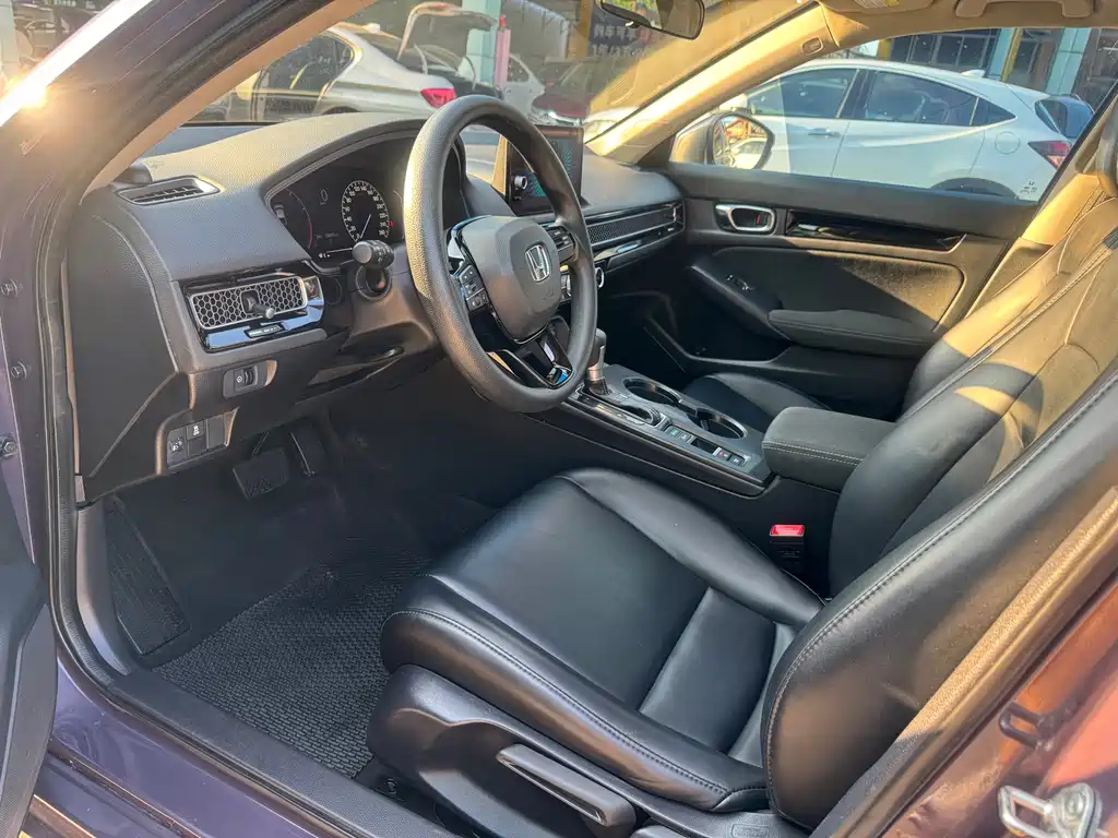 Honda Civic — фото 4