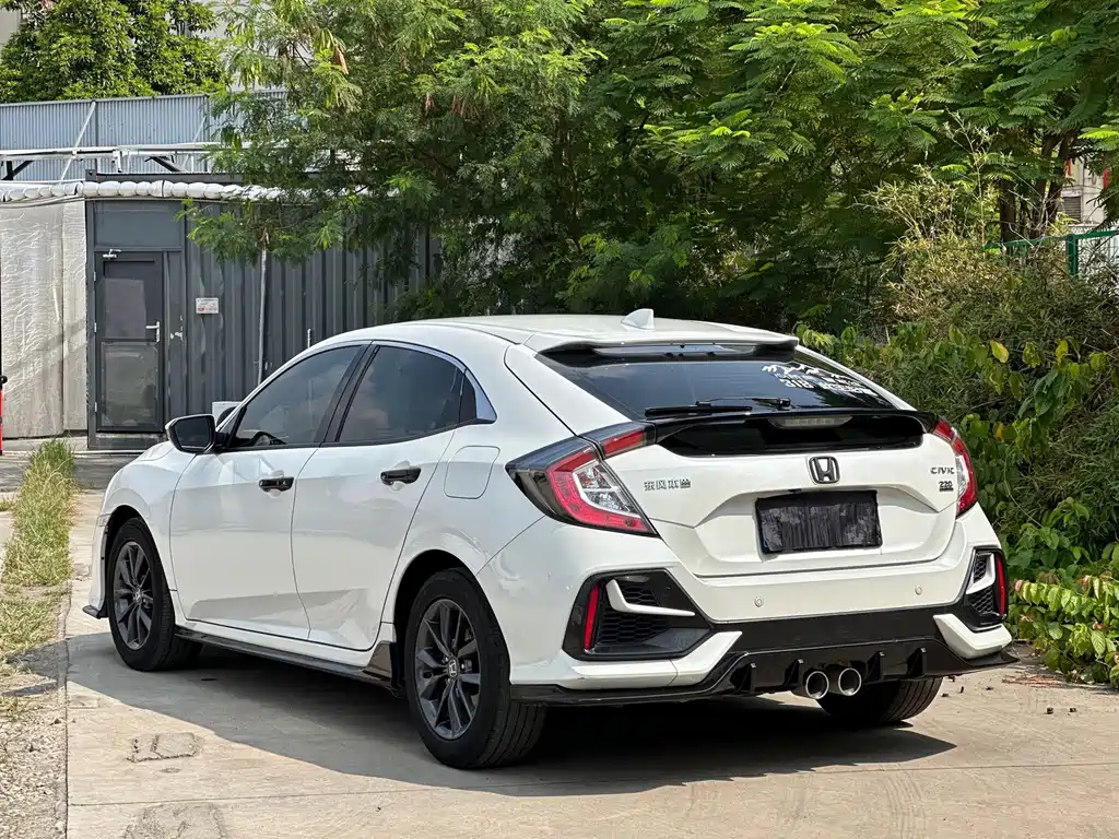 Honda Civic — фото 4