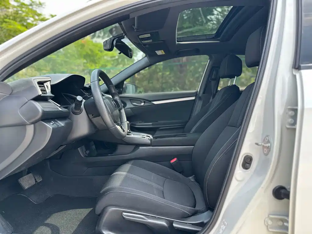 Honda Civic — фото 5
