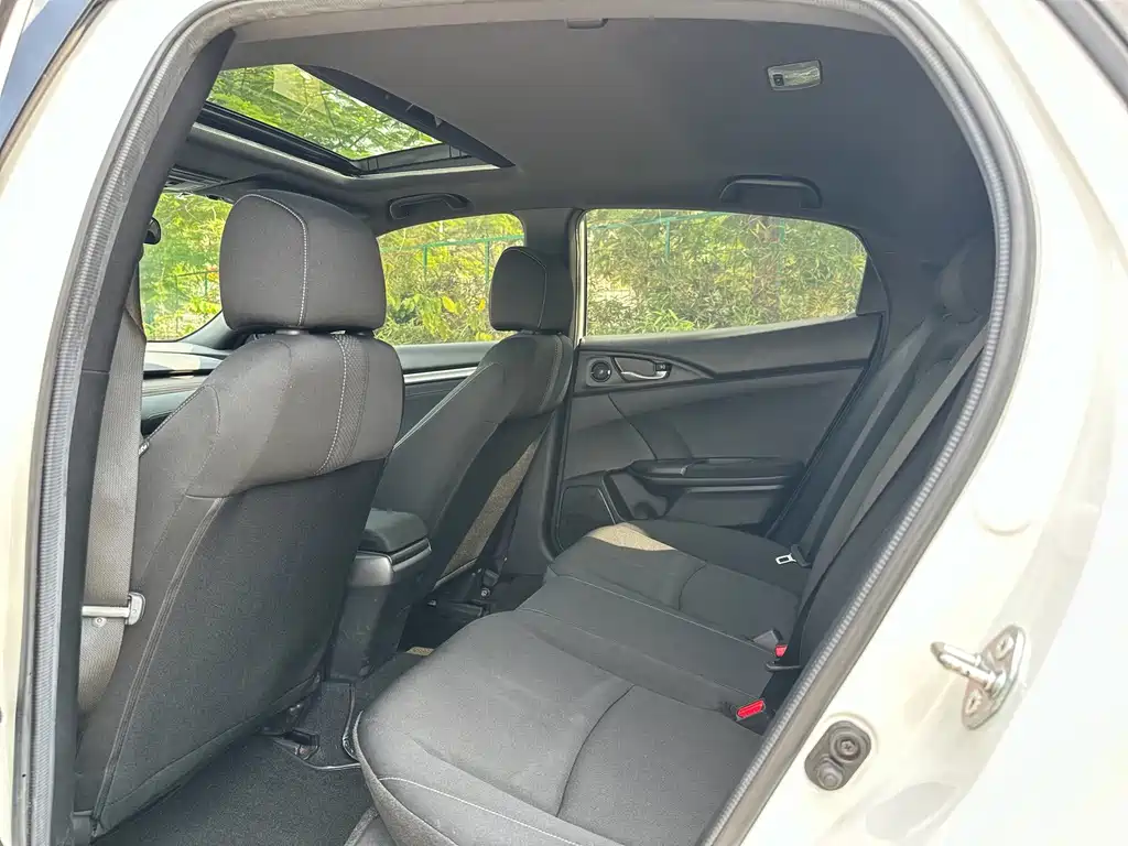 Honda Civic — фото 6