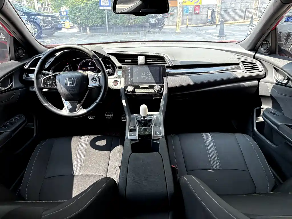 Honda Civic — фото 5