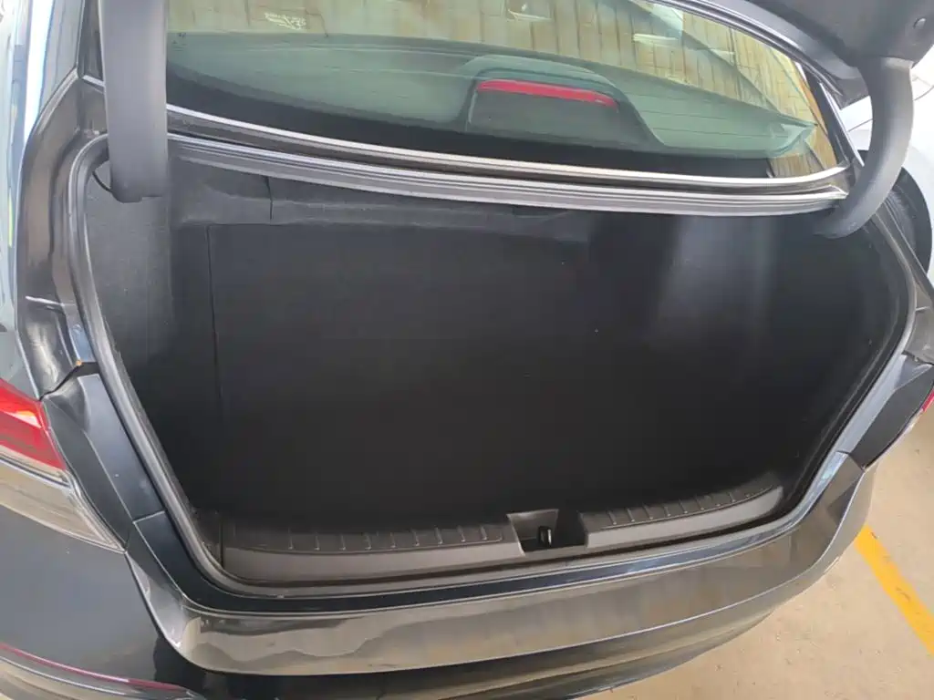 Honda Civic — фото 17