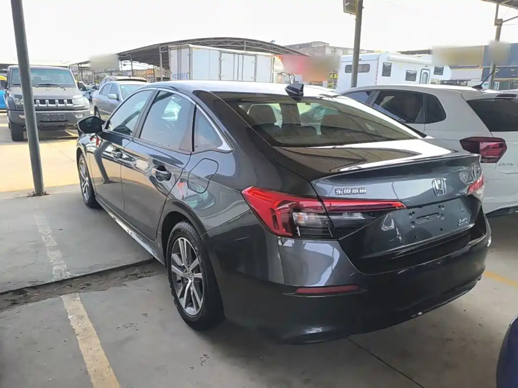 Honda Civic — фото 4