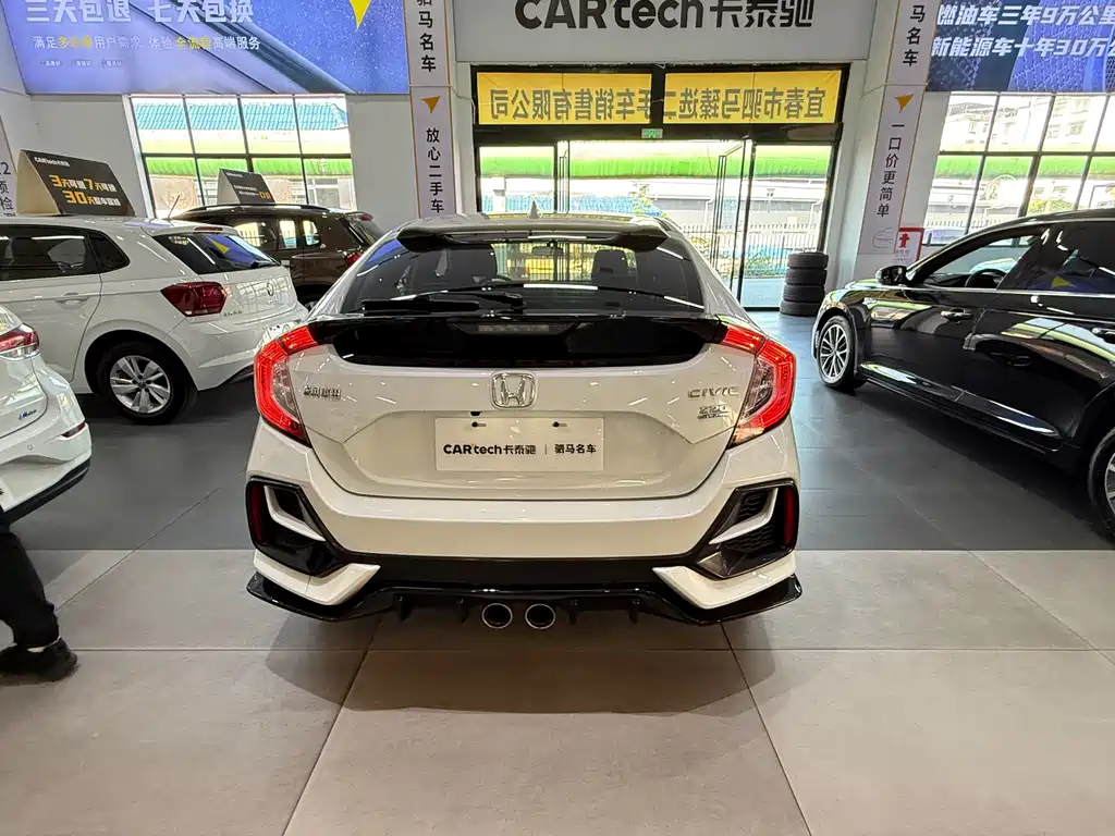 Honda Civic — фото 7