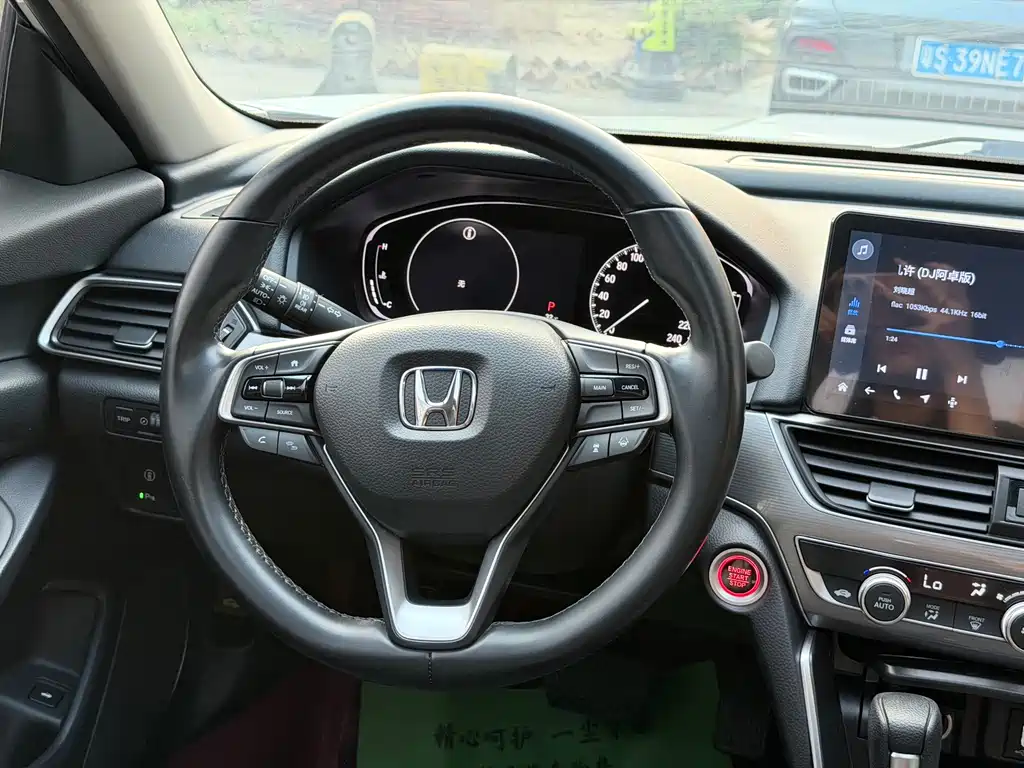 Honda Accord — фото 5