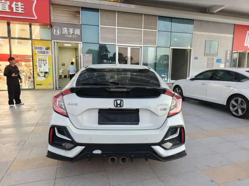 Honda Civic — фото 4