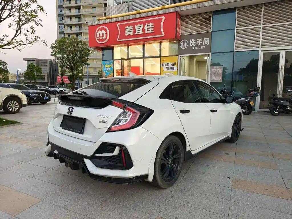 Honda Civic — фото 5