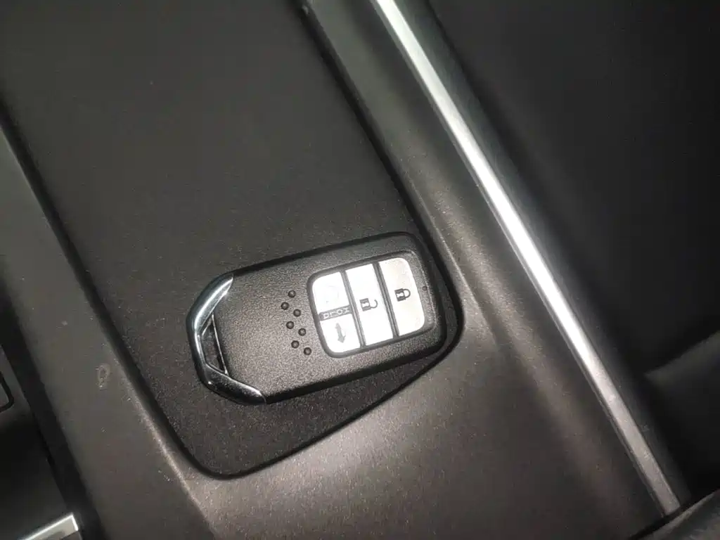 Honda Inspire — фото 8