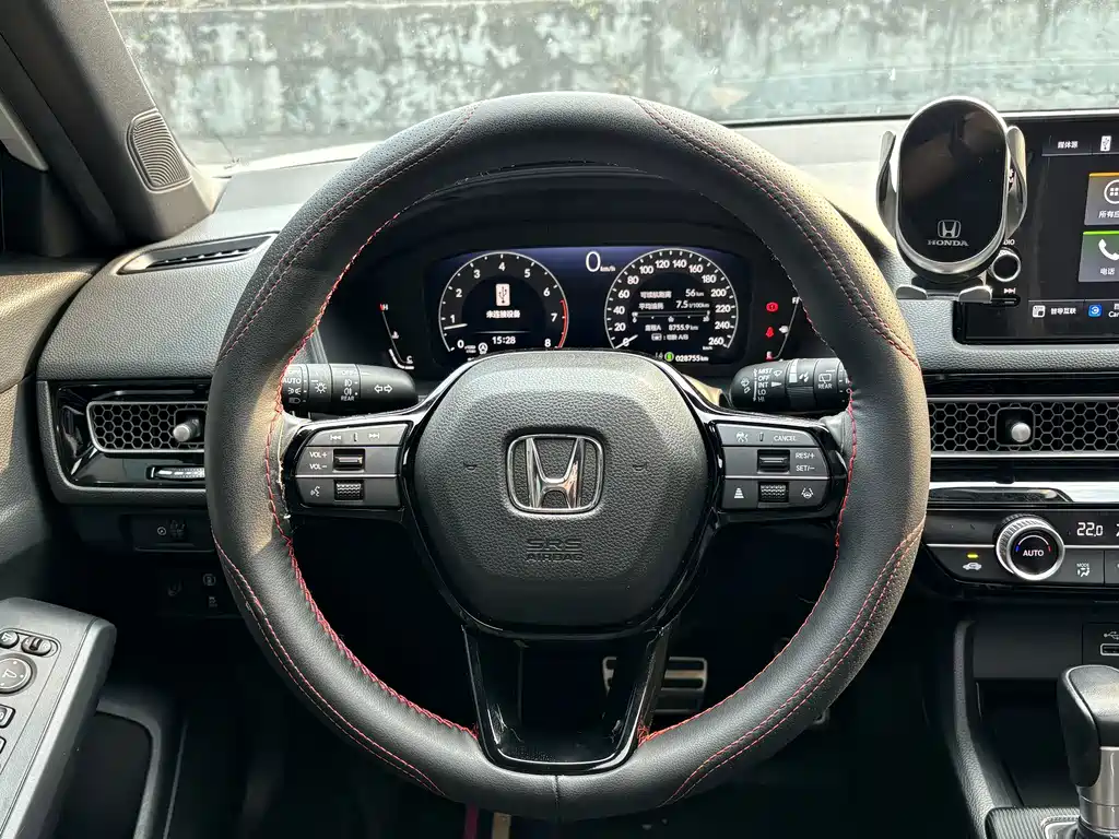 Honda Civic — фото 10
