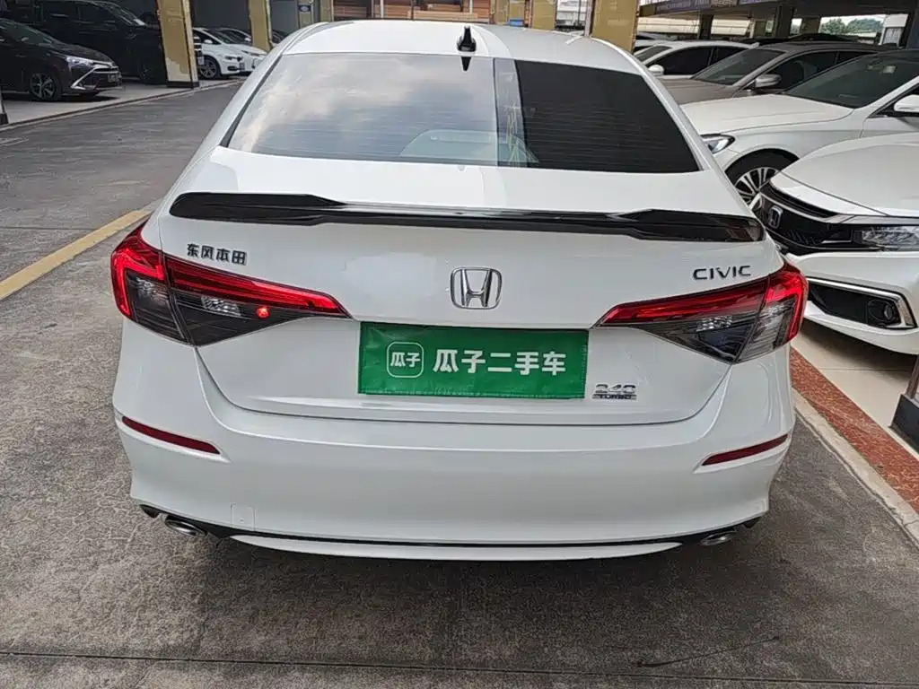 Honda Civic — фото 5