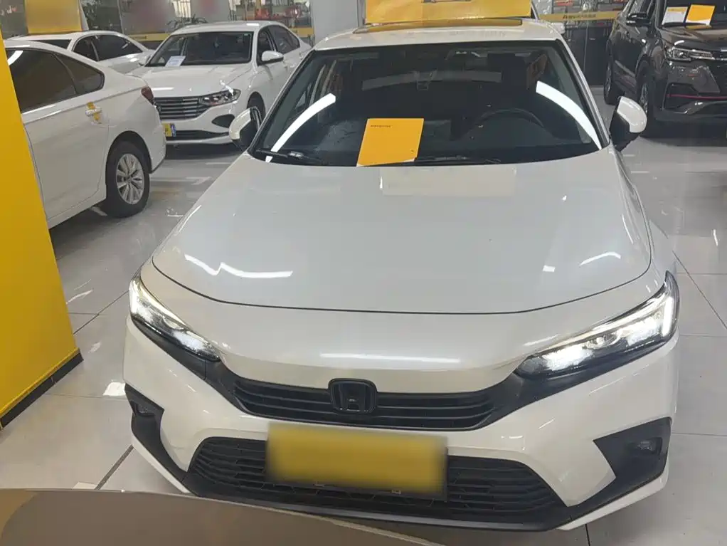 Honda Civic — фото 2
