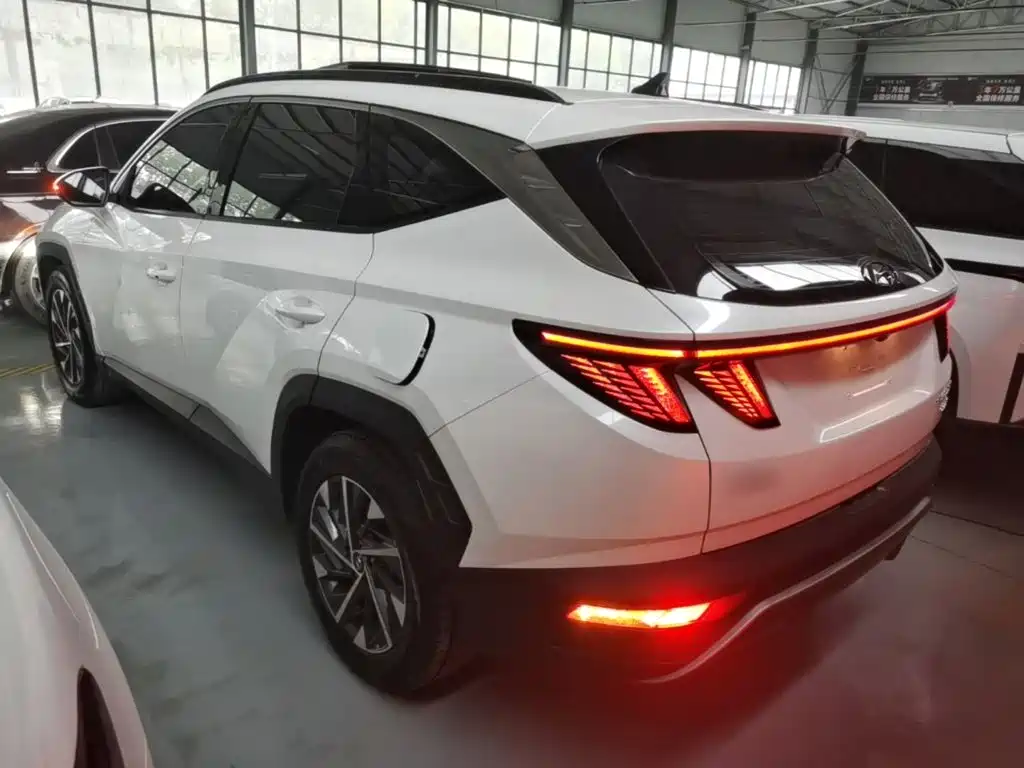 Hyundai Tucson — фото 4