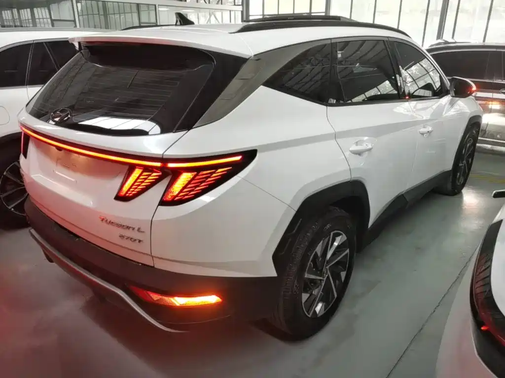 Hyundai Tucson — фото 6