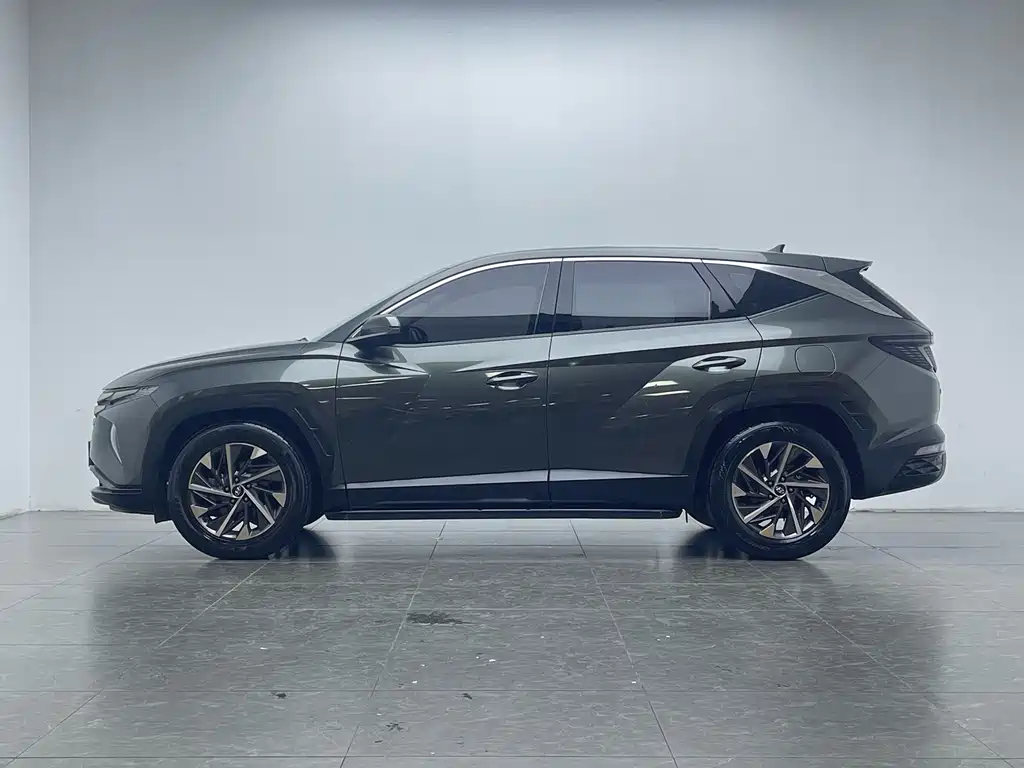 Hyundai Tucson — фото 8