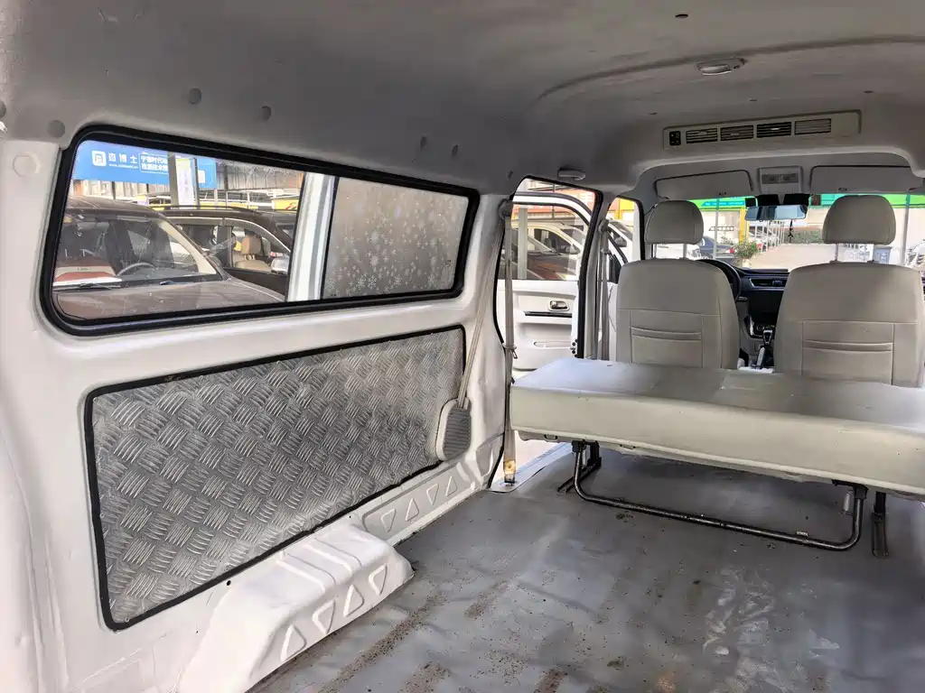 Jinbei Hiace X30L — фото 14