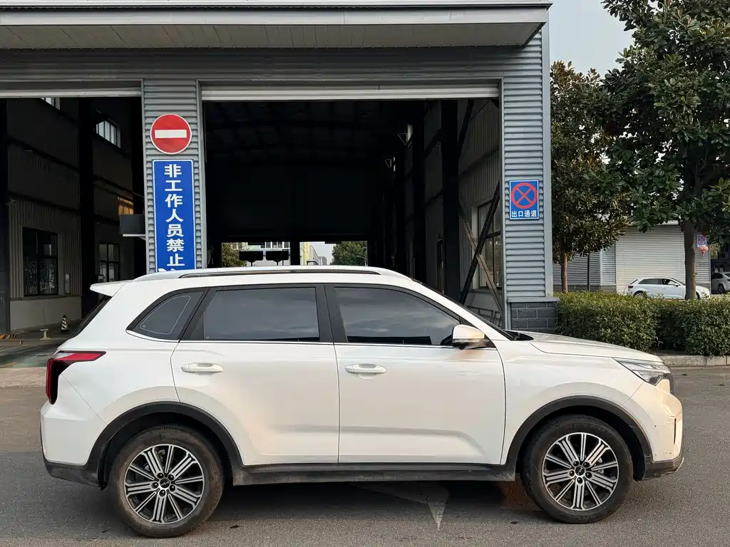 Kia Sportage — фото 3