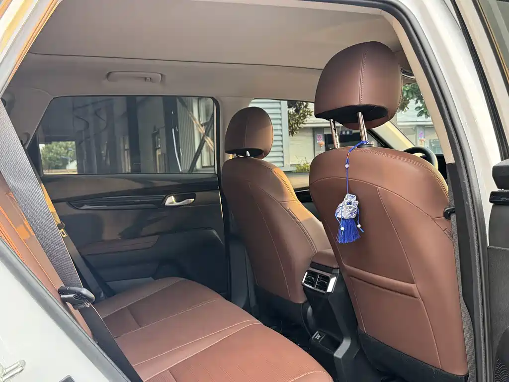 Kia Sportage — фото 9