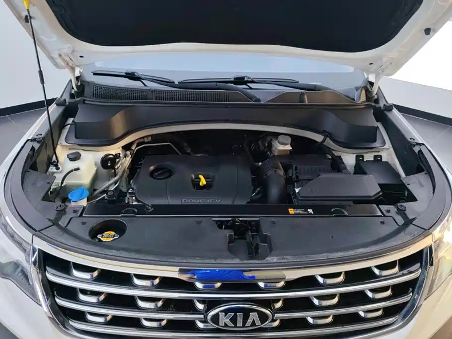 Kia Sportage — фото 10