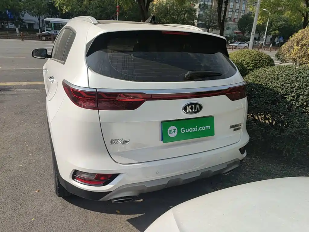 Kia KX5 — фото 6