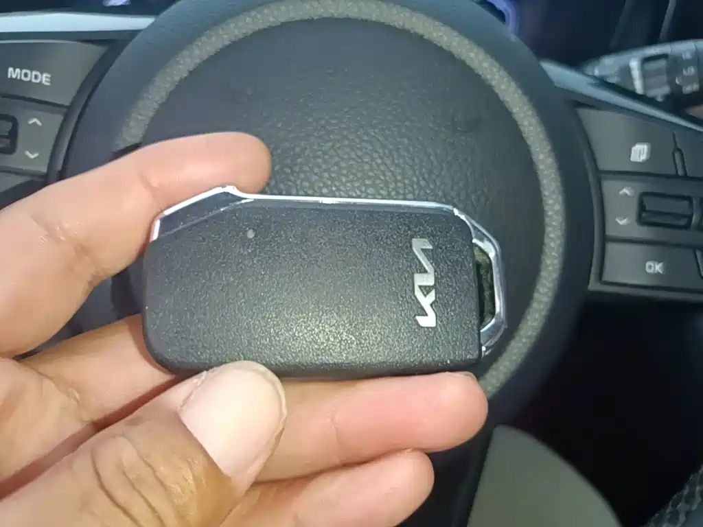 Kia Sportage — фото 8