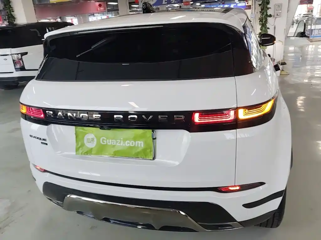Land Rover Evoque — фото 6