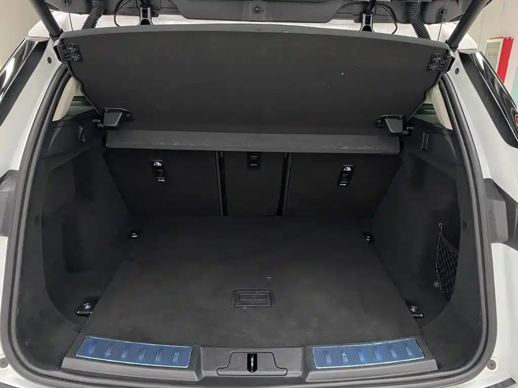 Land Rover Evoque — фото 20