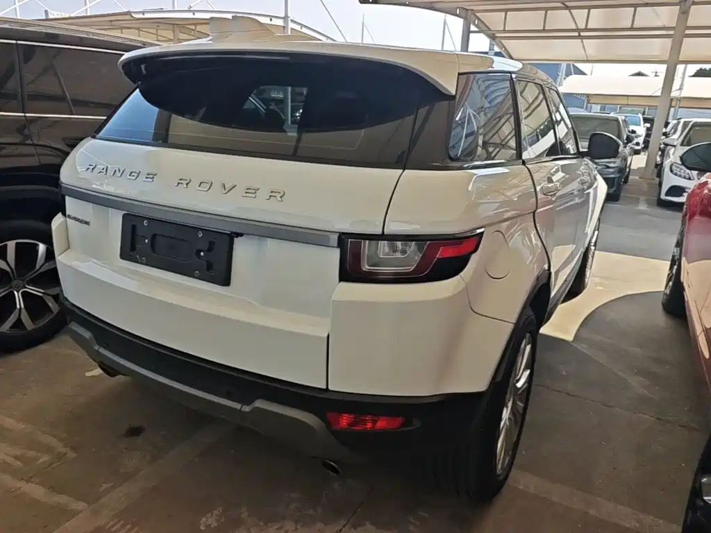 Land Rover Evoque — фото 6