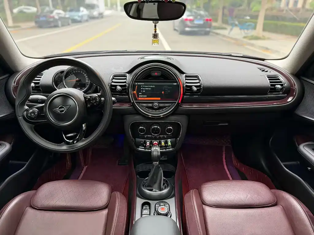 MINI Mini Clubman — фото 3