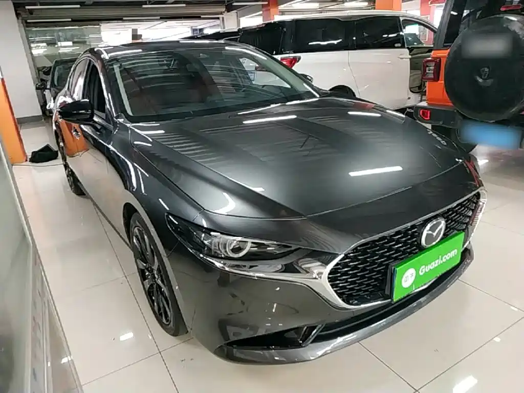 Mazda 3 Axela — фото 3