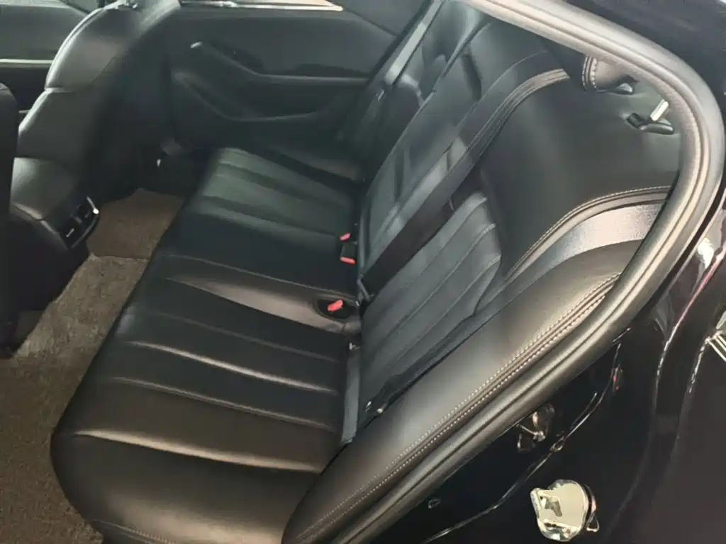 Mazda Atenza — фото 16