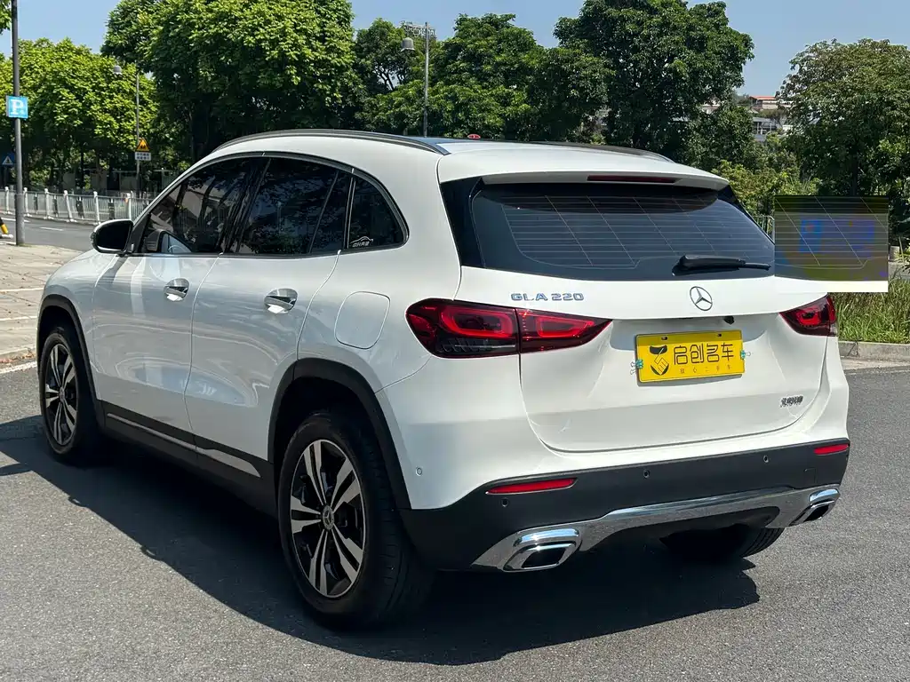 Mercedes-Benz GLA — фото 5
