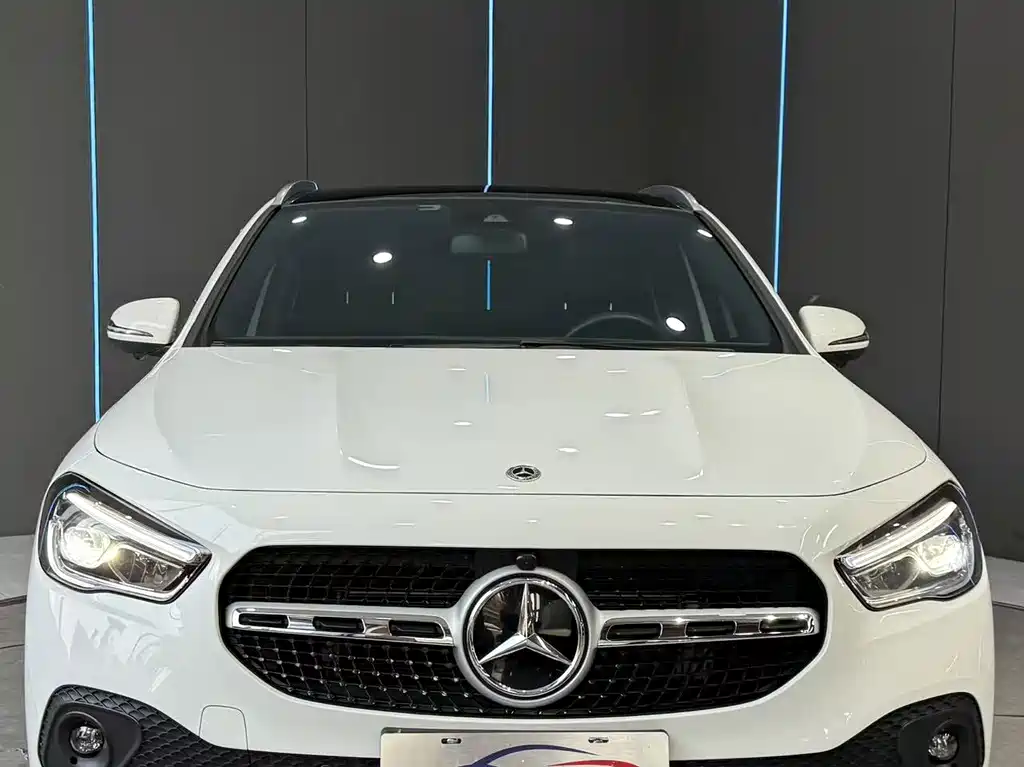 Mercedes-Benz GLA — фото 2