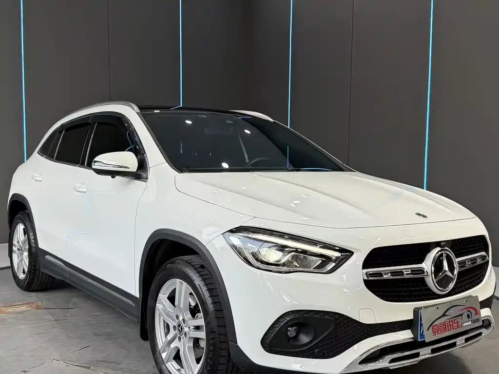 Mercedes-Benz GLA — фото 3