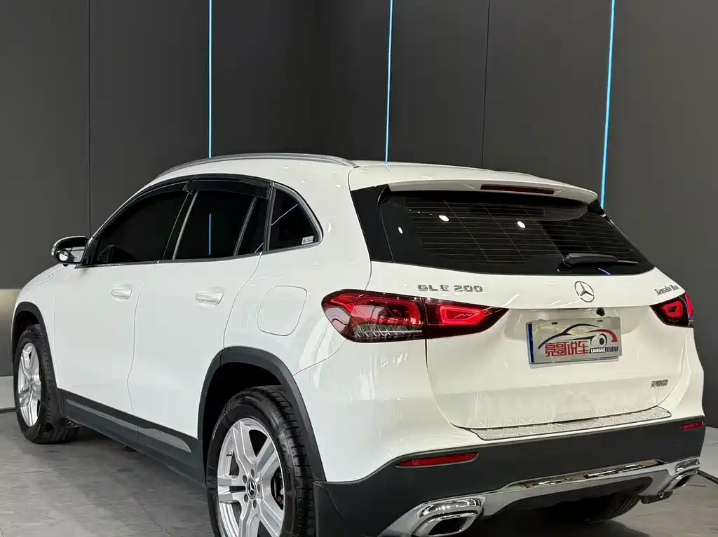 Mercedes-Benz GLA — фото 8