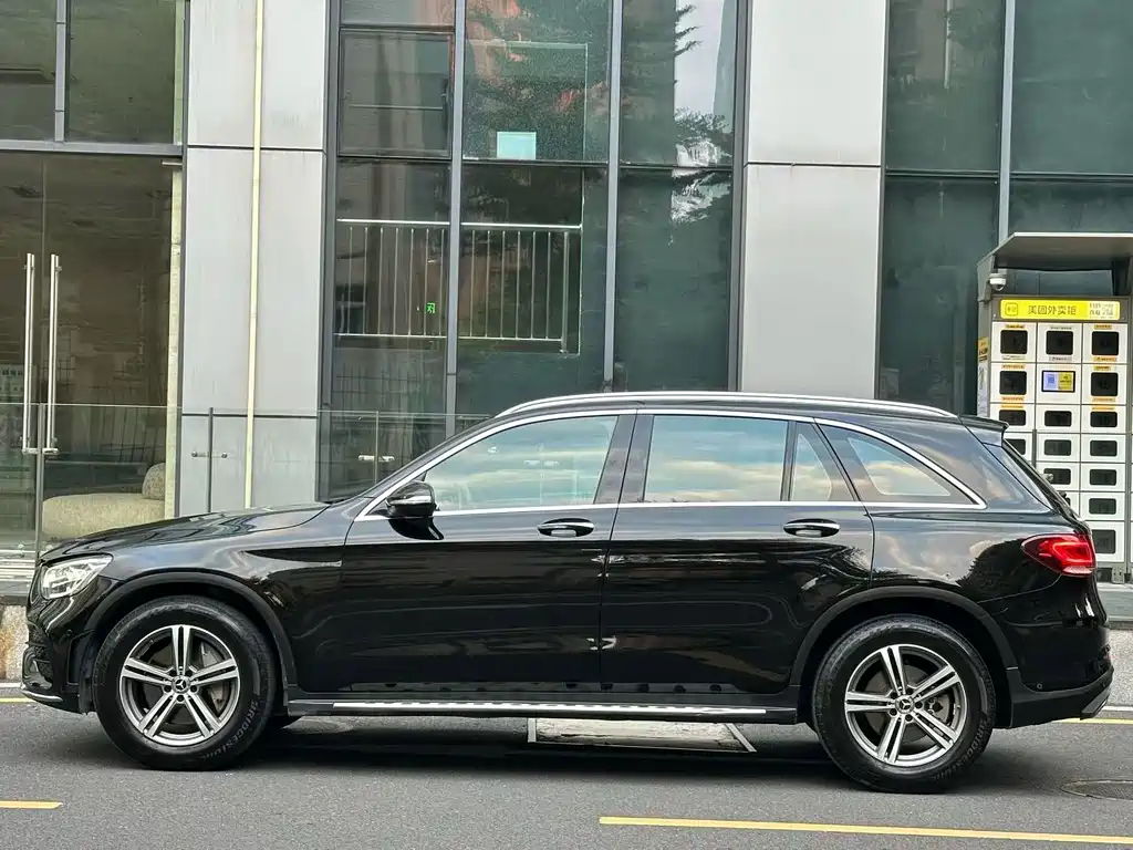 Mercedes-Benz GLC — фото 2