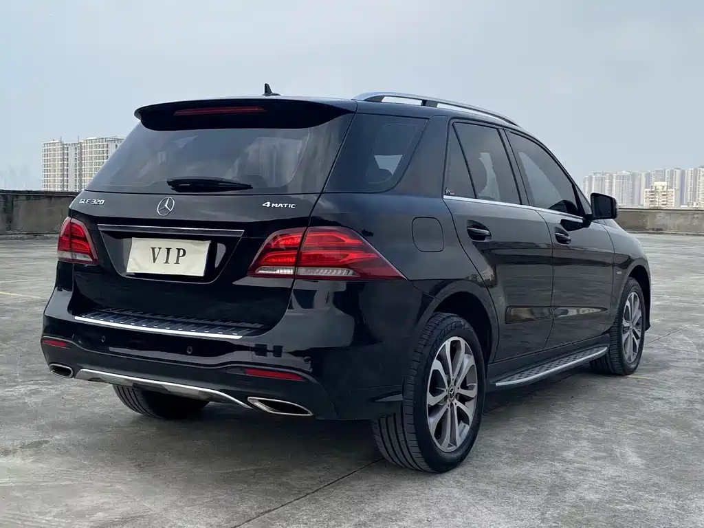 Mercedes-Benz GLE (Import) — фото 5