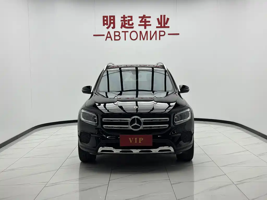 Mercedes-Benz GLB — фото 3