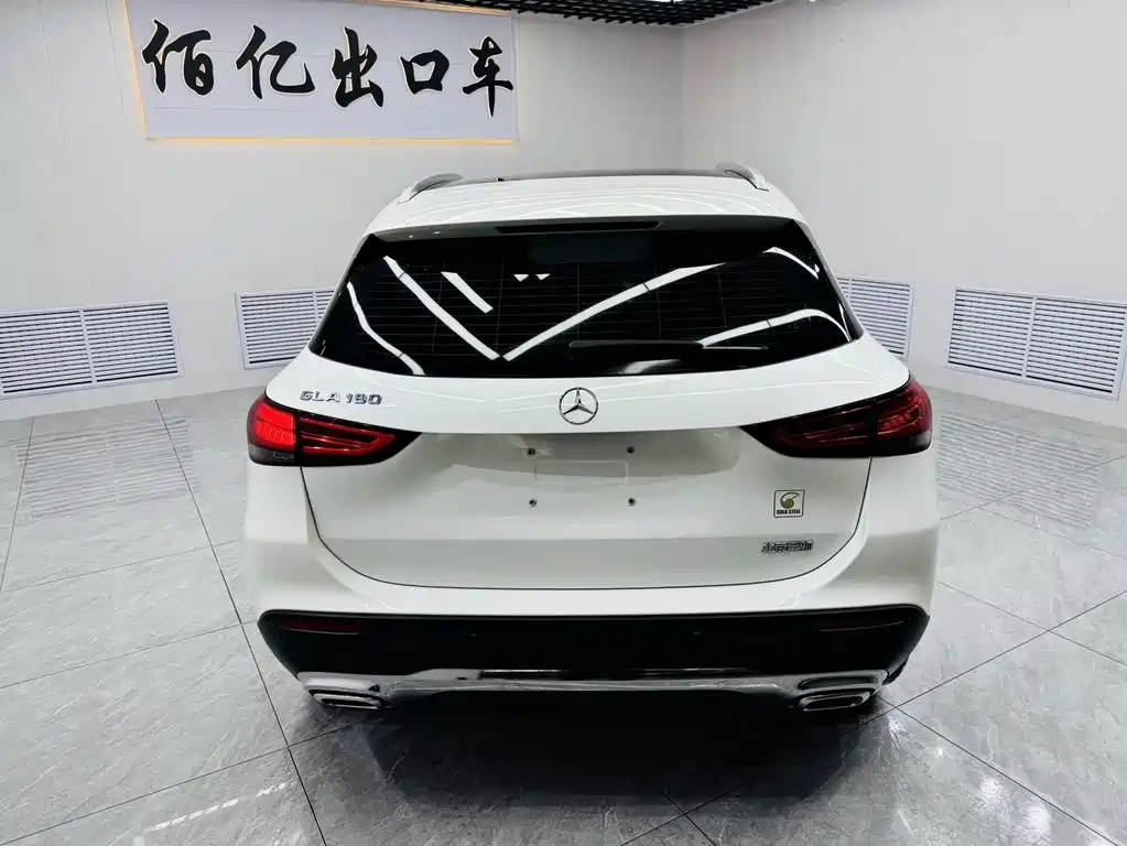 Mercedes-Benz GLA — фото 5