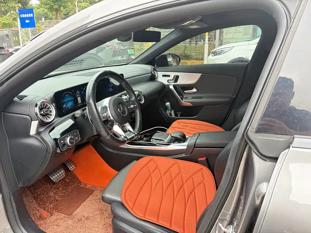 Mercedes-Benz CLA AMG — фото 5