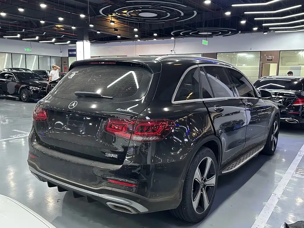Mercedes-Benz GLC — фото 15