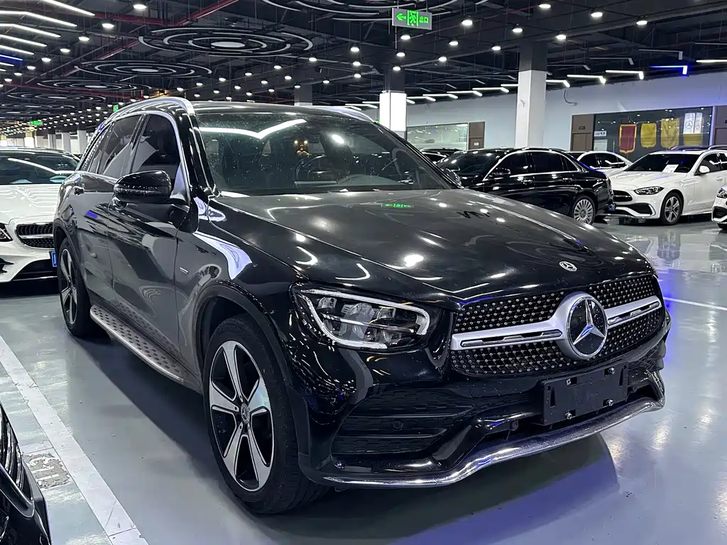 Mercedes-Benz GLC — фото 3