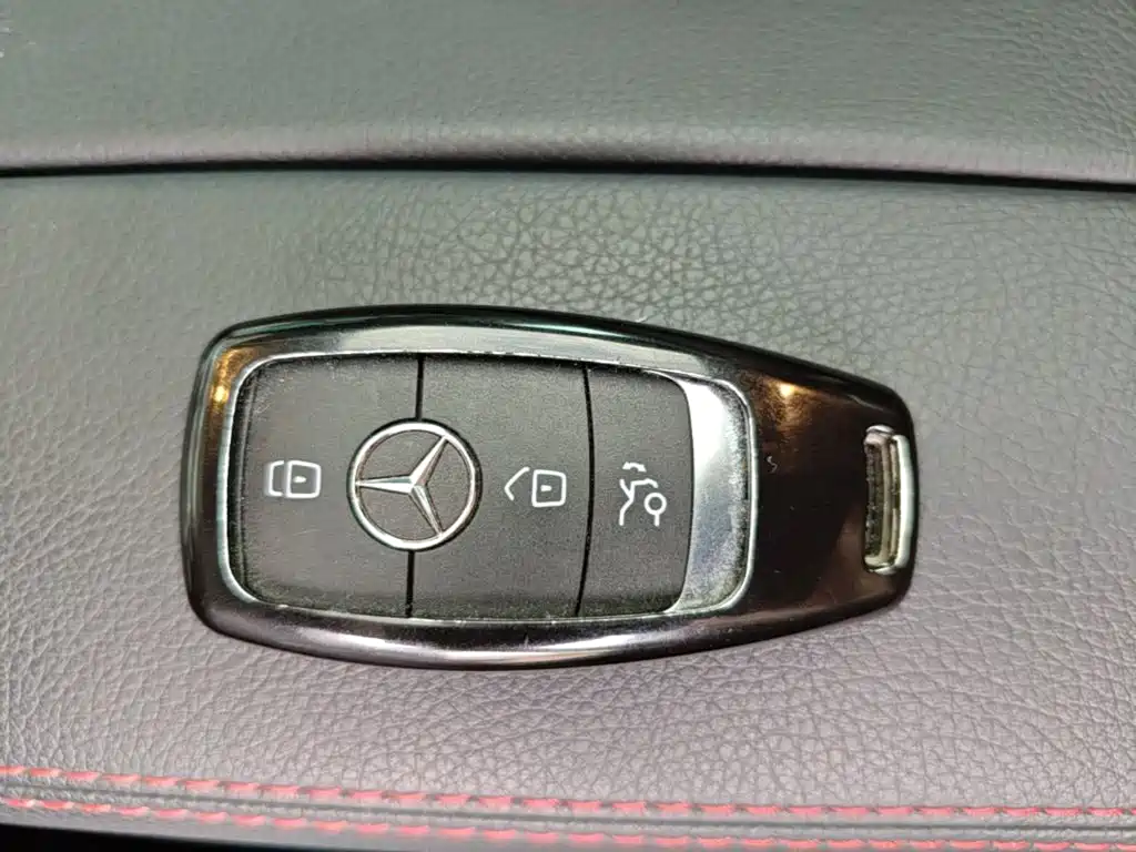 Mercedes-Benz C-Class (Import) — фото 9