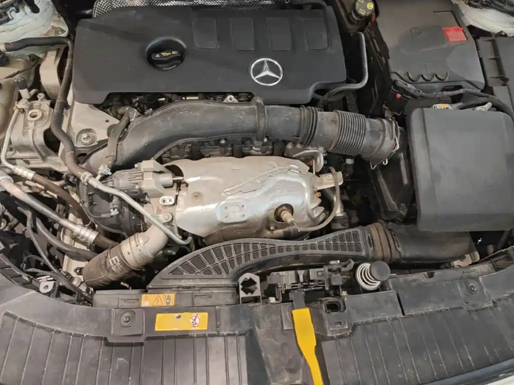 Mercedes-Benz GLA — фото 24