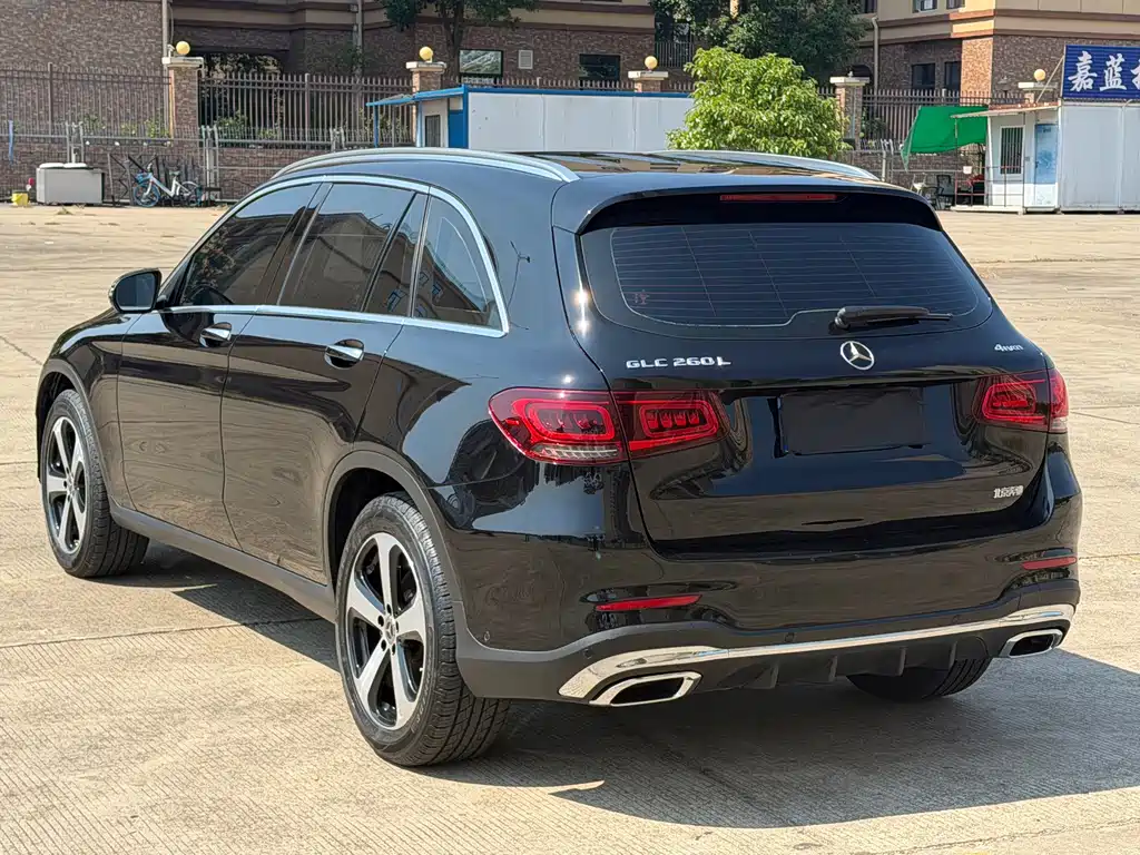 Mercedes-Benz GLC — фото 4