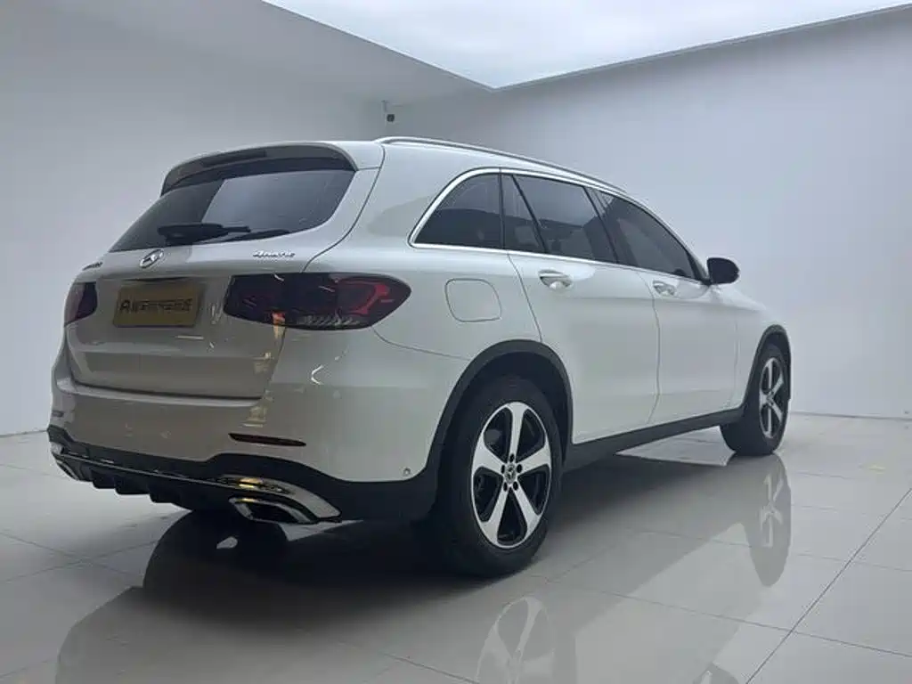 Mercedes-Benz GLC — фото 11