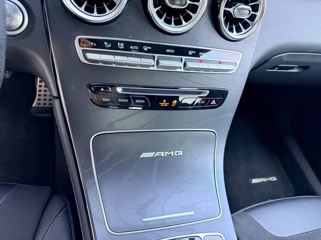 Mercedes-Benz GLC AMG — фото 11