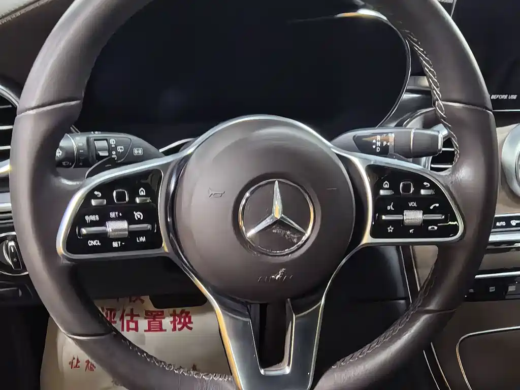 Mercedes-Benz GLC — фото 11