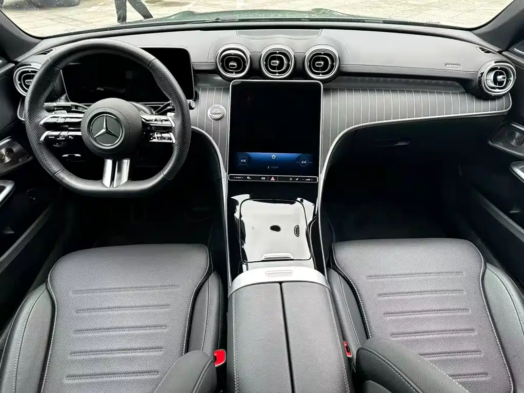 Mercedes-Benz C-Class — фото 14