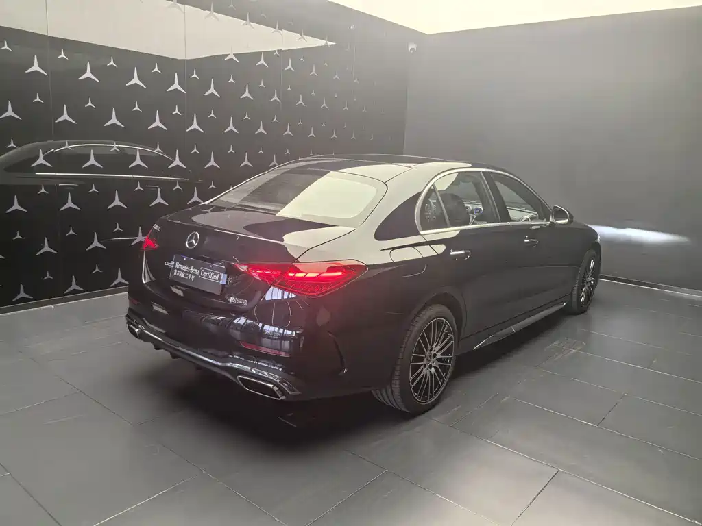 Mercedes-Benz C-Class — фото 15